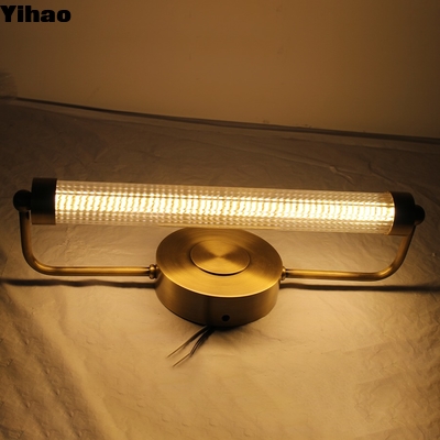 購入 Modern Brass LED Wall Lamp with Crystal Shade for Living Room オンライン製造